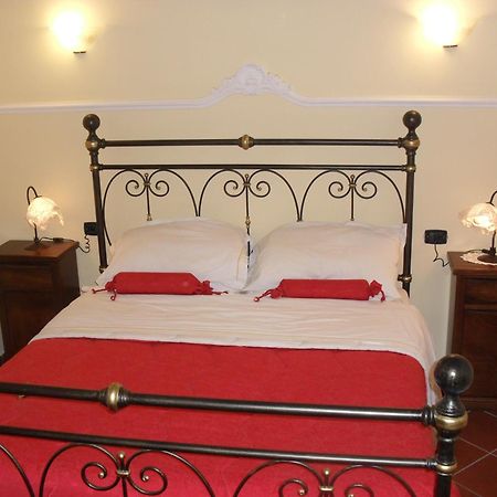 B&Bhotel Emmanuel Napoli Luaran gambar